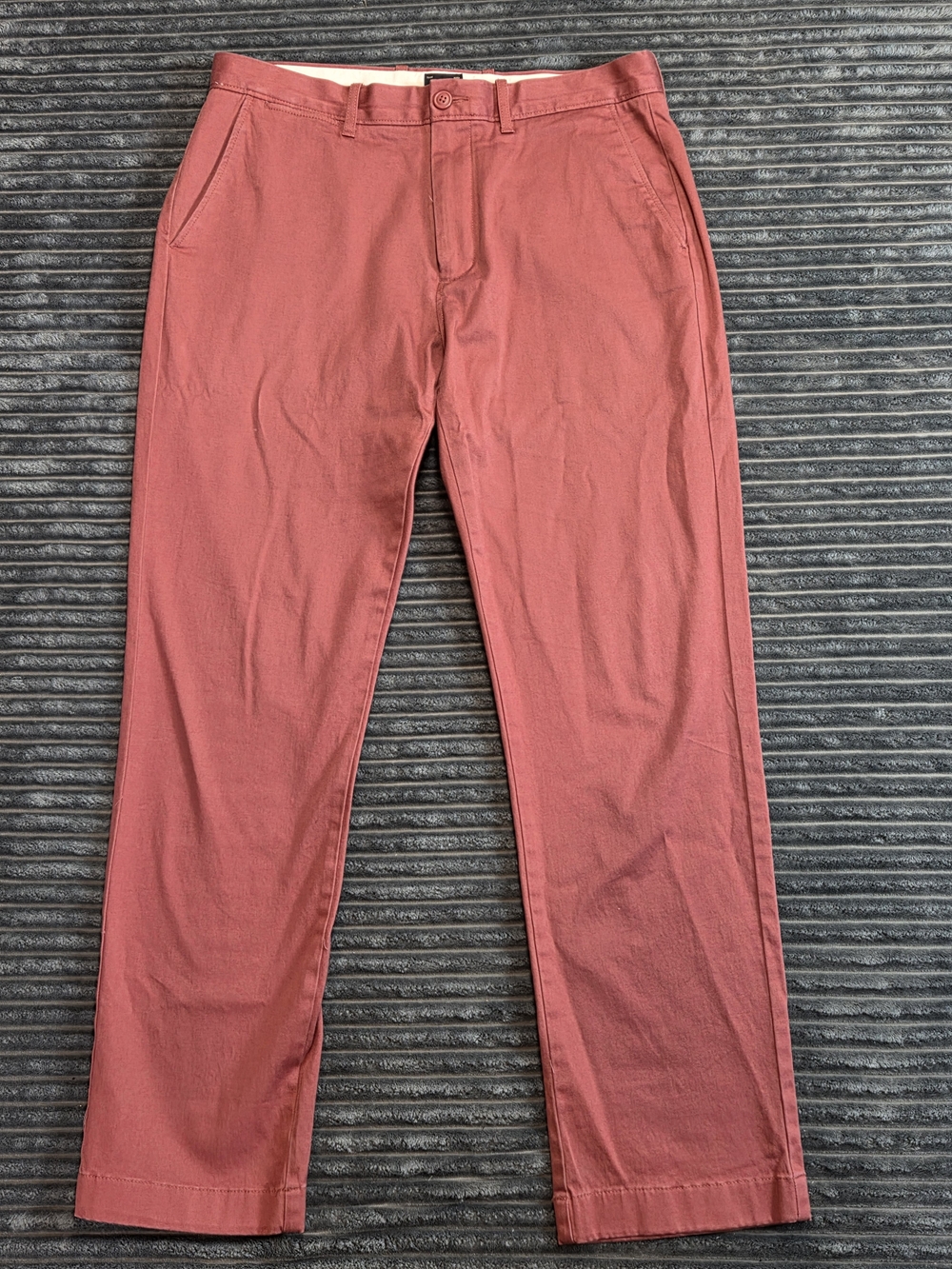 J. Crew Men's Chinos in Dusty Rose